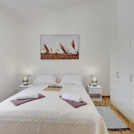 Single-storey With Private Pool Marcana